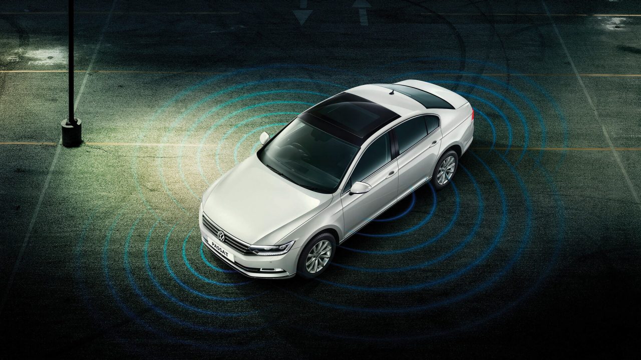 Volkswagen Passat Connect: Driving Experience