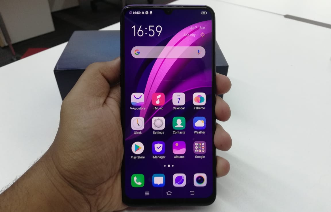 Vivo Z1x display 