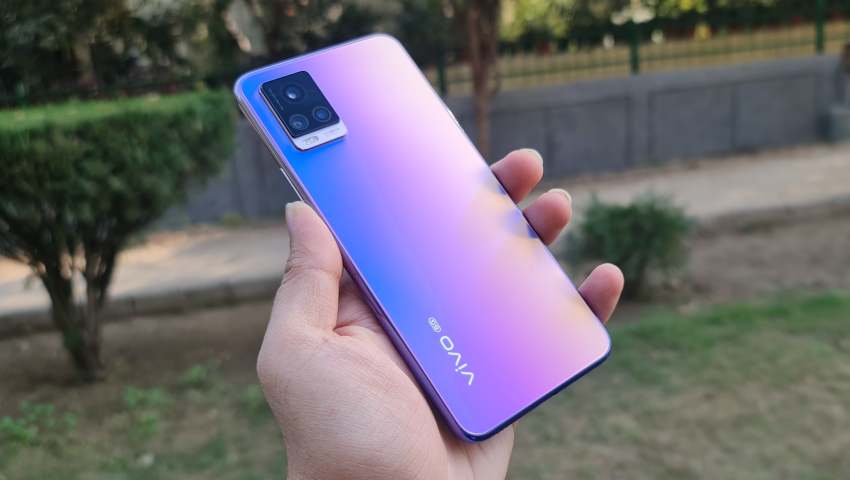 Vivo V20 Pro Price in India ad offers 