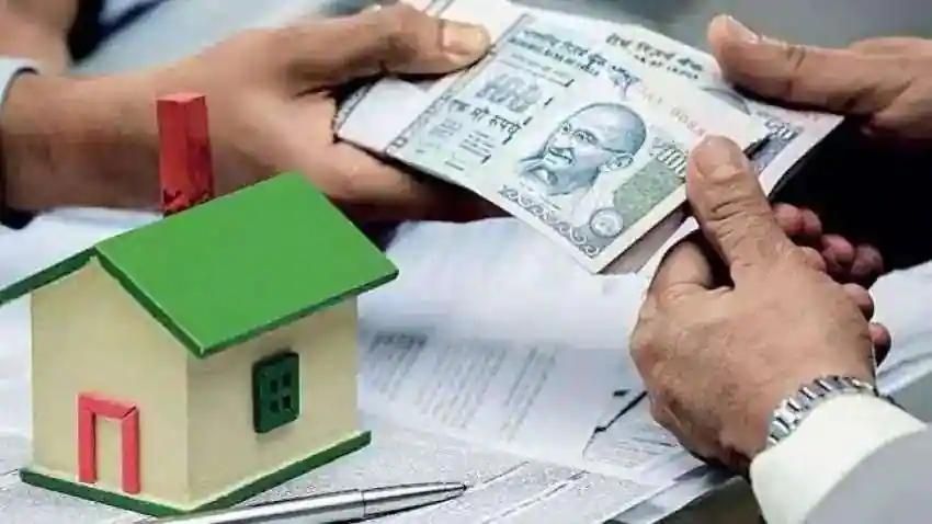 LIC Housing: Down 7.26%