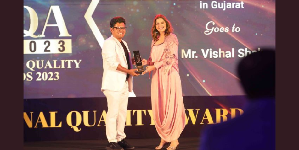 Business Skool's CEO Vishal Shah recognized as Most Trusted Business Coach in Gujarat at National Quality Awards 2023