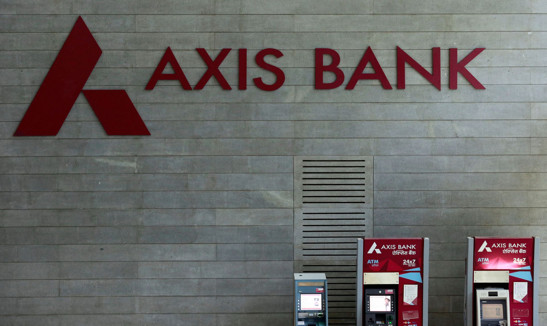 Block Deals: Axis Bank’s 1.89 crore equity shares change hands during pre-open session today