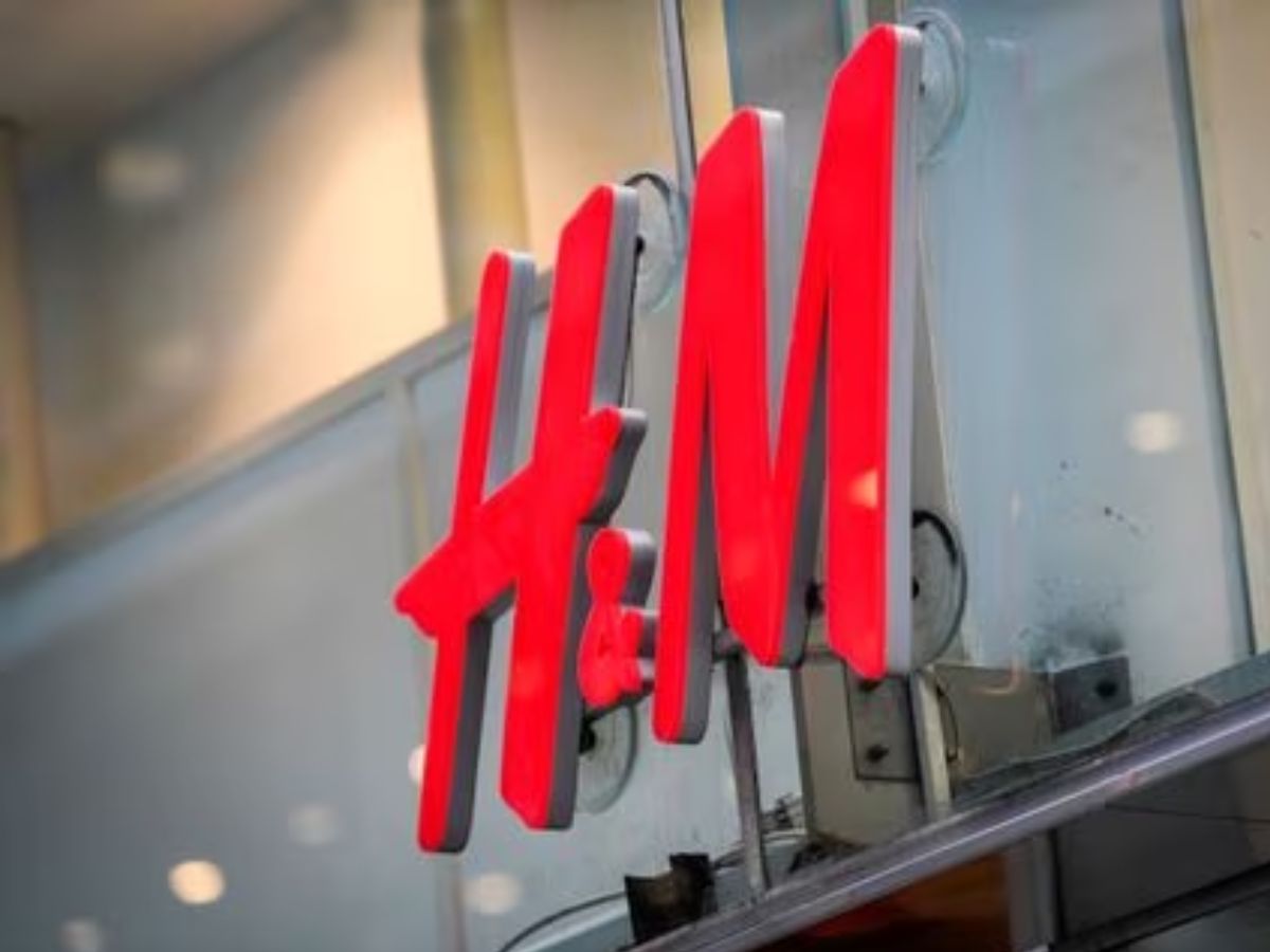 European share market: H&M leads Europe's STOXX 600 higher, rate hike jitters weigh