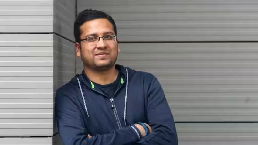 Flipkart co-founder Binny Bansal invests USD 3.5 million in ed-tech firm LeverageEdu 