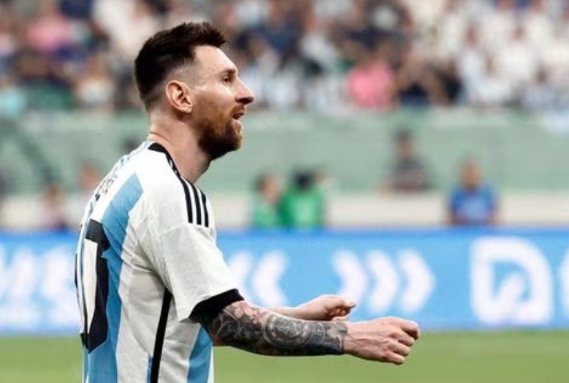 Lionel Messi makes it official by signing with Inter Miami and Major League Soccer