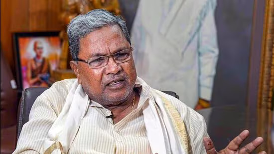 Oommen Chandy's death is loss of pro-people politics: Karnataka CM Siddaramaiah