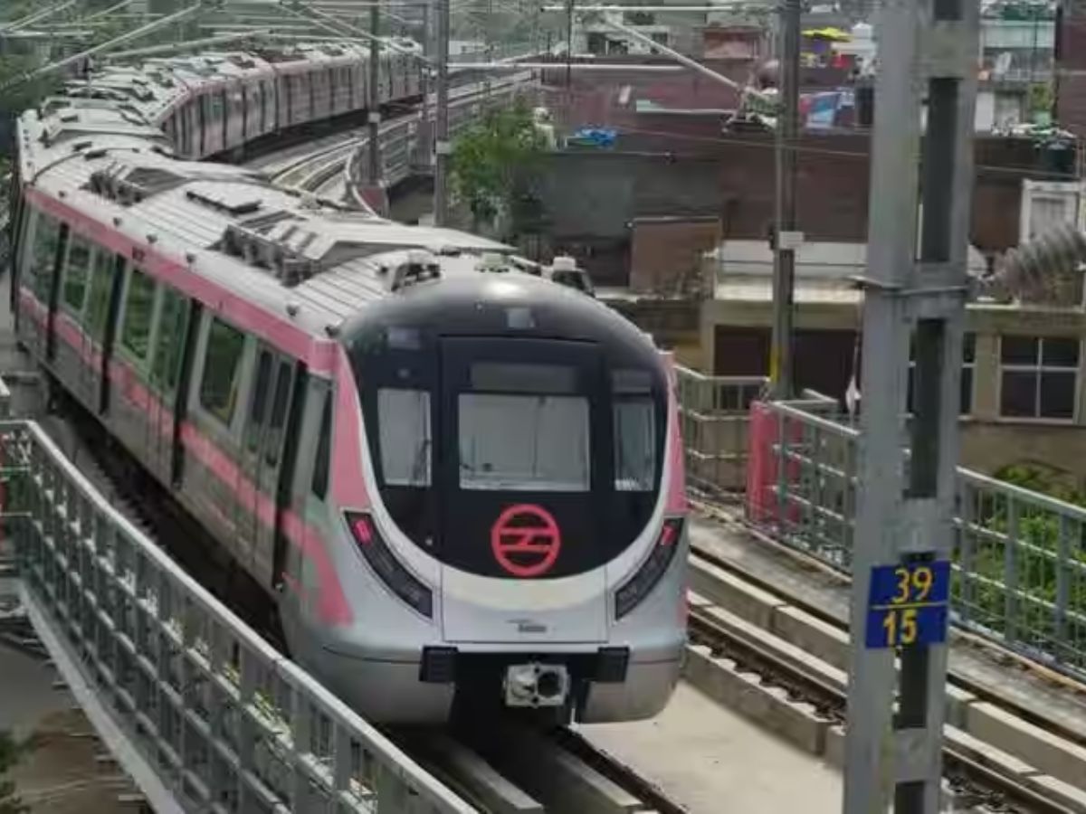 Delhi Metro extends UPI payment facility across entire network