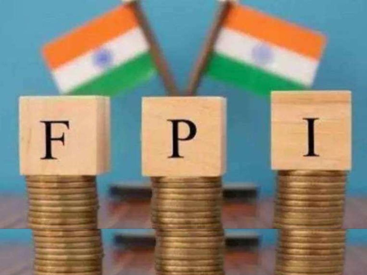 FPIs sold stocks for Rs 20,620 crore in August