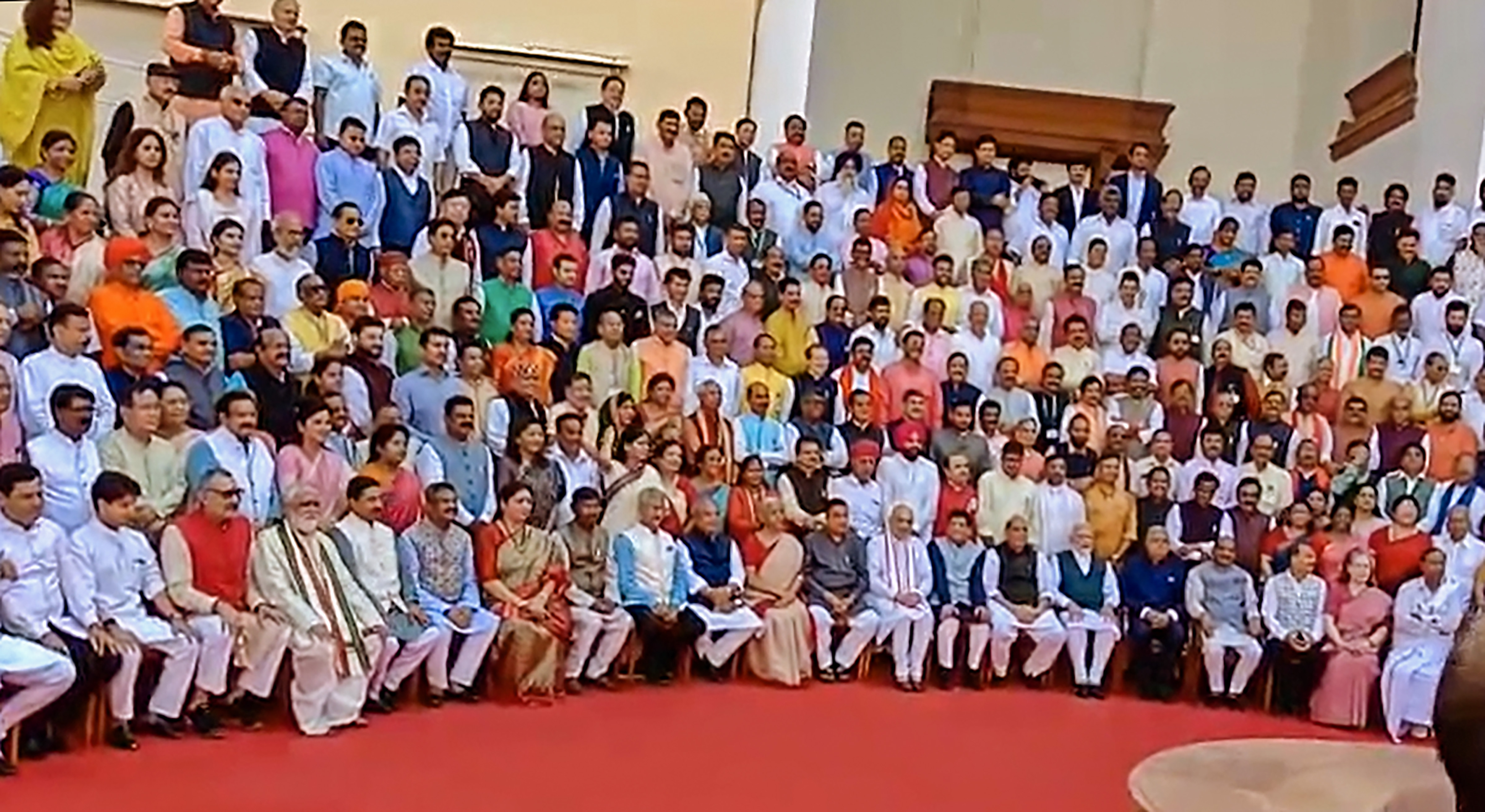 MPs turn up in myriad colours for farewell photograph at old Parliament building