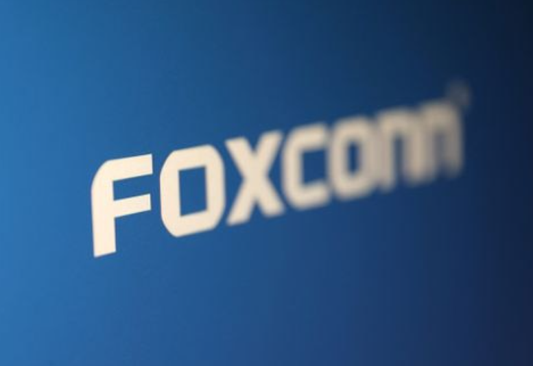 Foxconn expects strong holiday sales in Q4, September sales slump