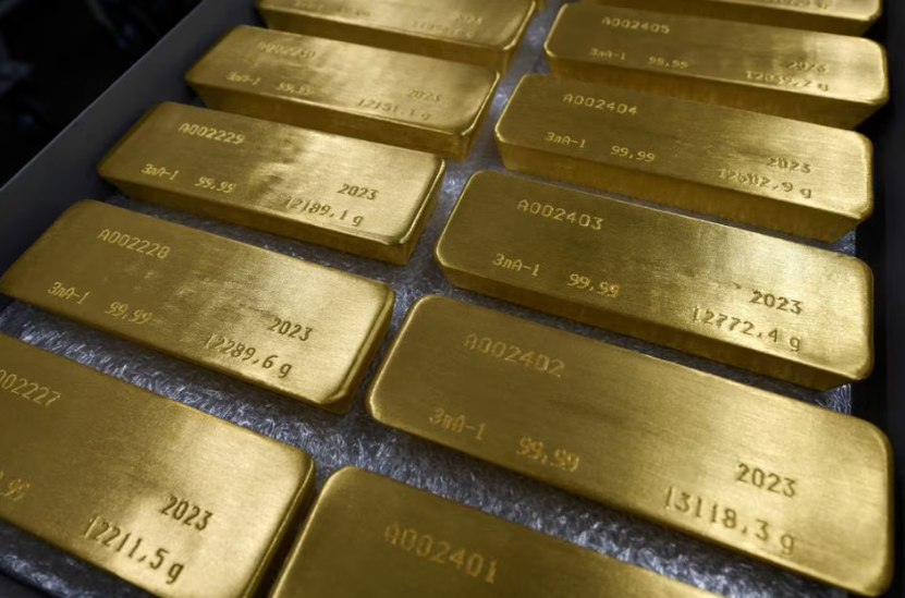 Gold stalls as investors focus on Powell's speech