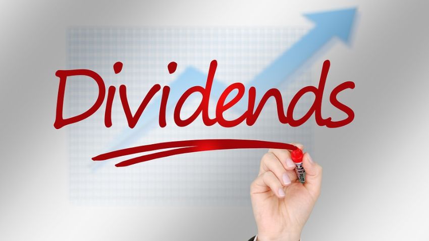 Dividend stocks: HCL Tech, Dalmia Bharat, KPI Green Energy, other stocks to trade ex-date today