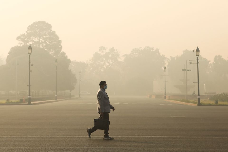 Delhi ready for Dussehra in 'very poor' air quality 