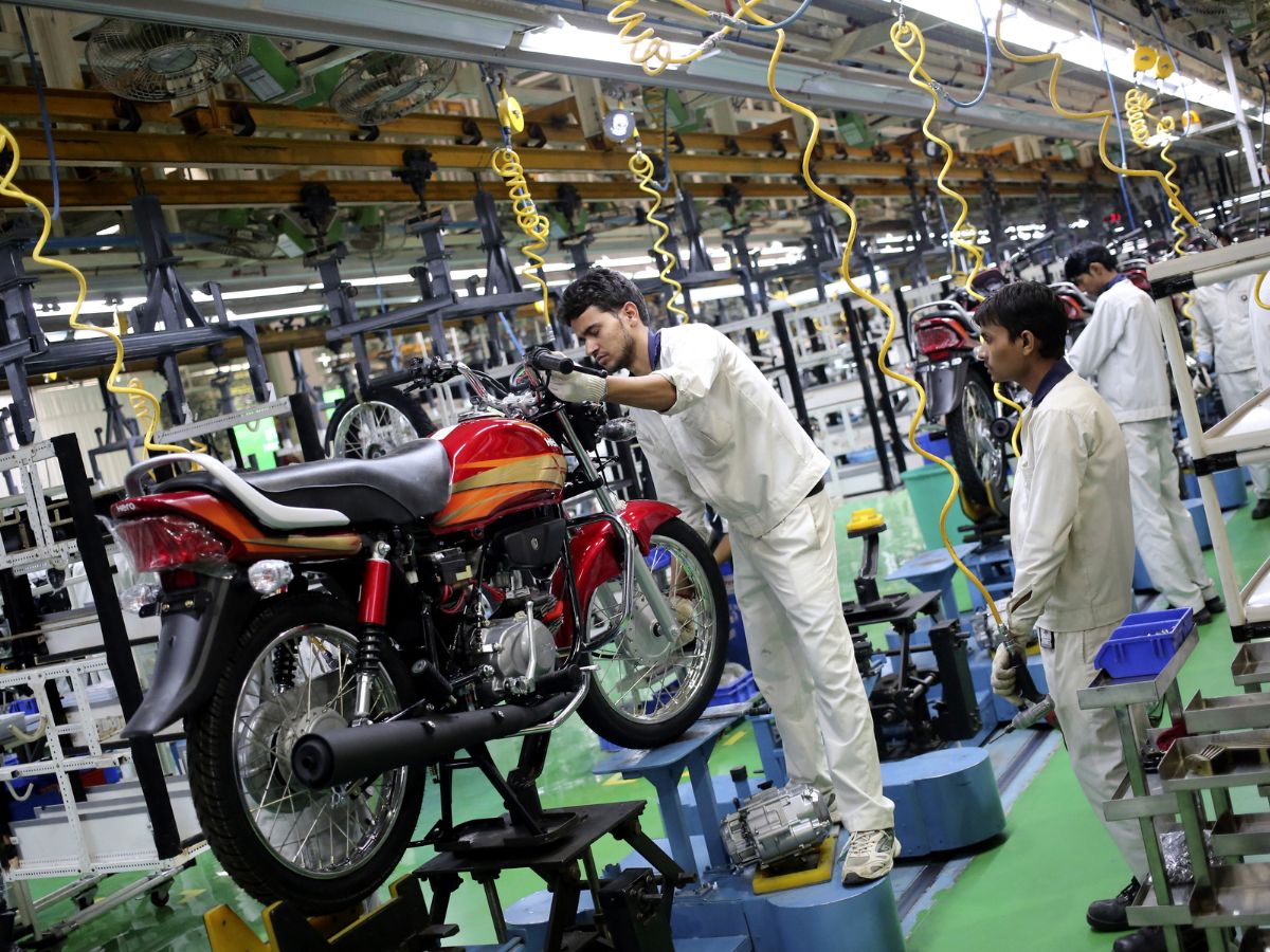 Hero MotoCorp October sales up 26.5% at 5,74,930 units