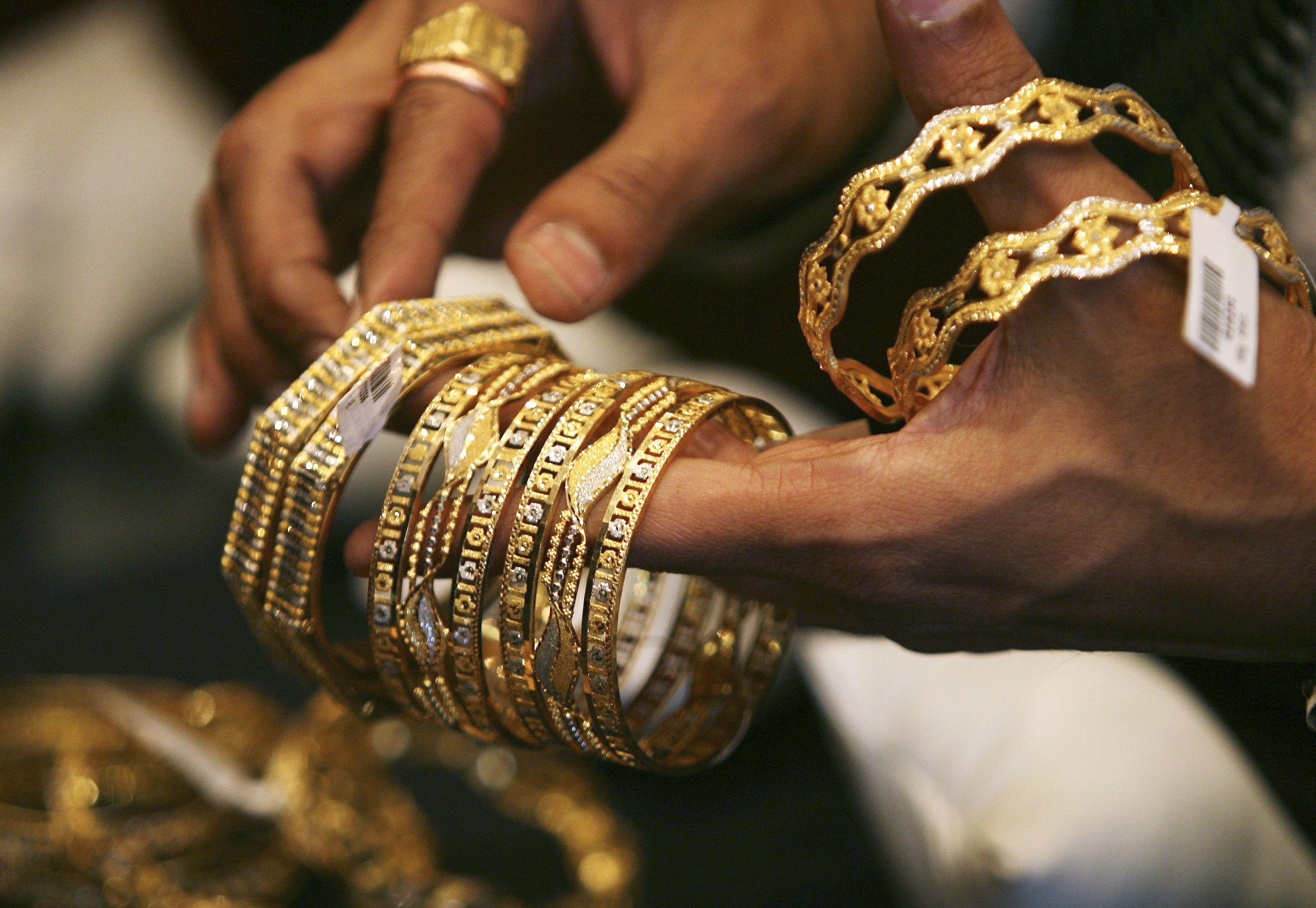 Gold and Silver price today (November 13, 2023): Precious metals trade in red; Gold below Rs 60,000