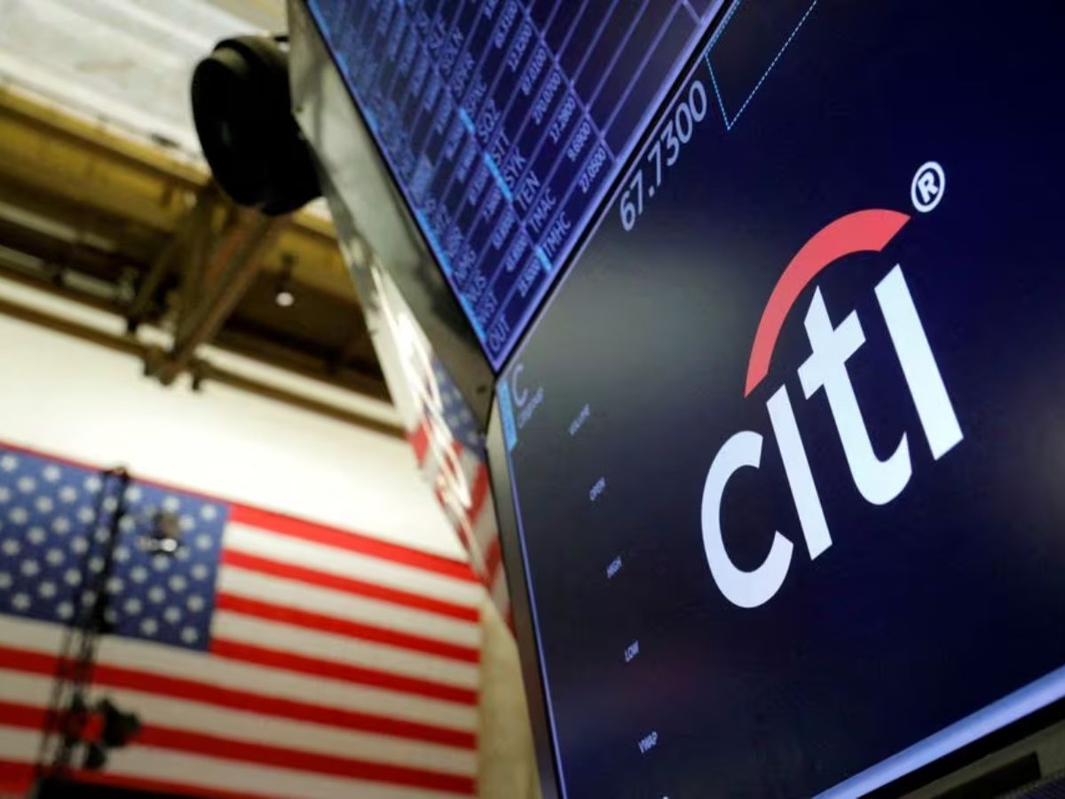 Citigroup employees brace for layoffs, management overhaul - Report