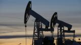 Oil falls as flaring US-China trade dispute blunts risk appetite