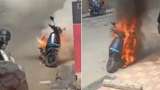 Aapki Khabar Aapka Fayda: Electric scooter caught fire, questions raised on safety