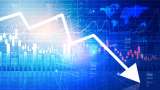 Power Breakfast: Huge Fall In Global Market Due To Poor IT Results; Meta Alphabet Microsoft Slips 4%, Tesla 12% Down