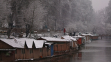 Kashmir in grip of intense cold wave